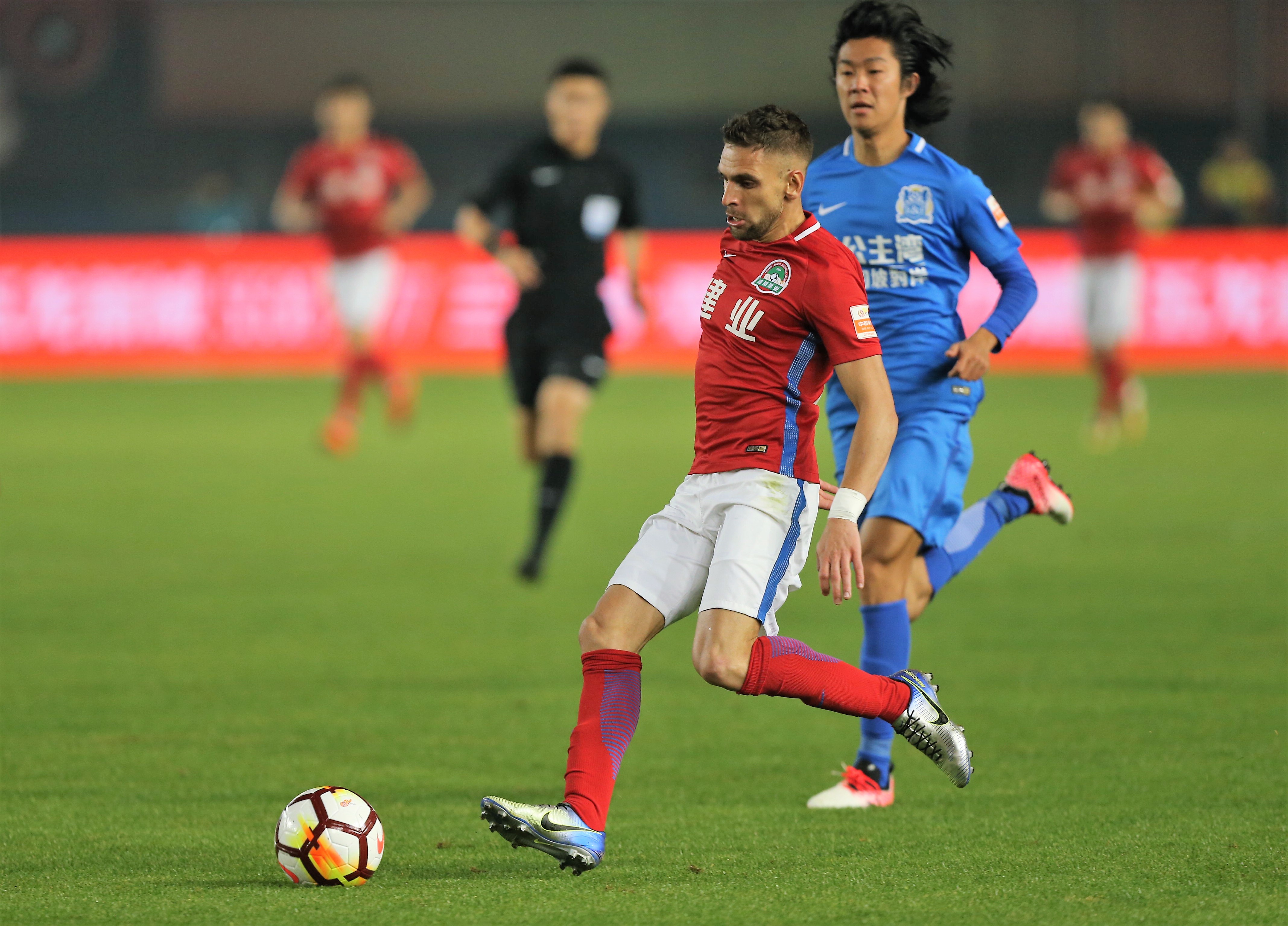 河南建业主场不敌辽宁宏运，难逃降级区的简单介绍