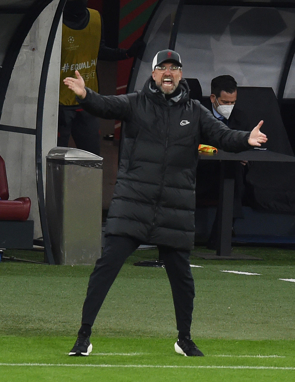 开云体育-利物浦翻盘莱比锡红牛，格纳布里状态火热的简单介绍