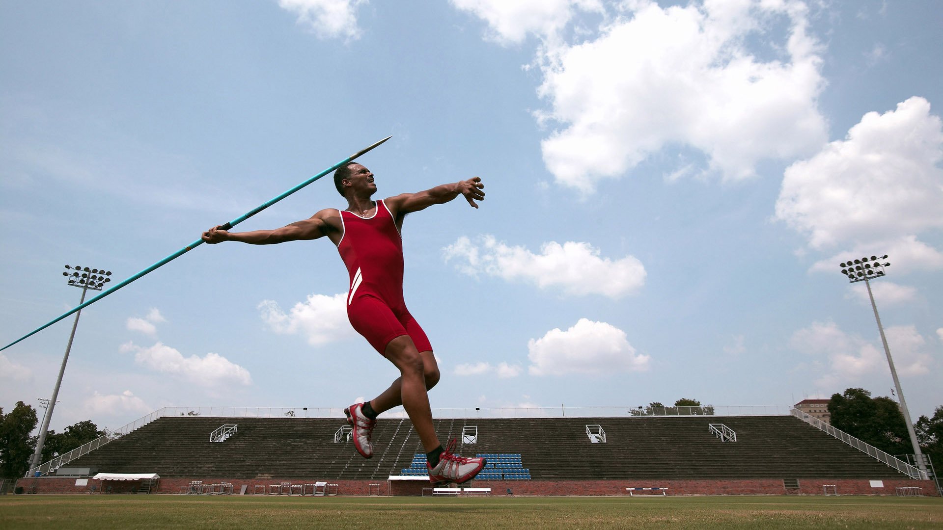 开云体育app-悬念终结与焦点接管，从葡萄牙智利之战到莱万意甲封神