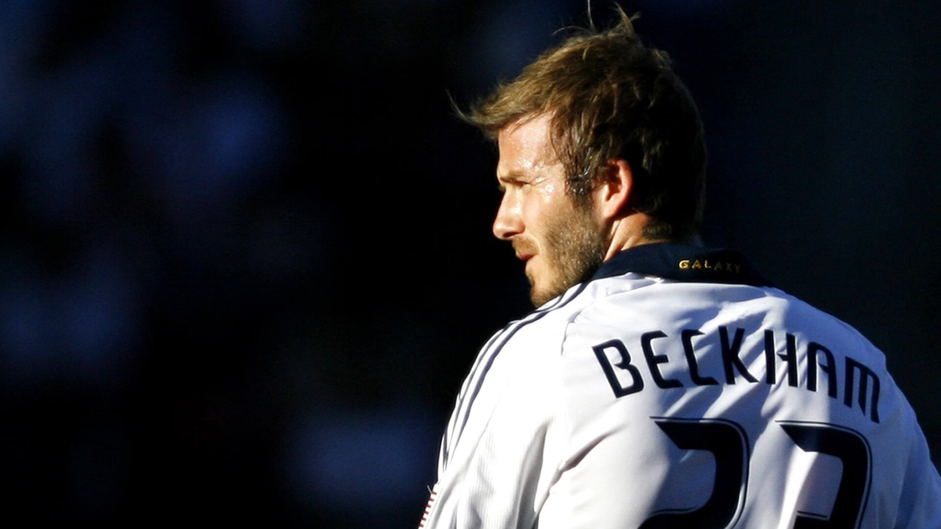 开云体育直播-一球定江山，詹姆斯关键绝杀助奇才力克火箭，季后赛曙光重现